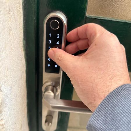 Apartment Neva دوبروفينك المظهر الخارجي الصورة